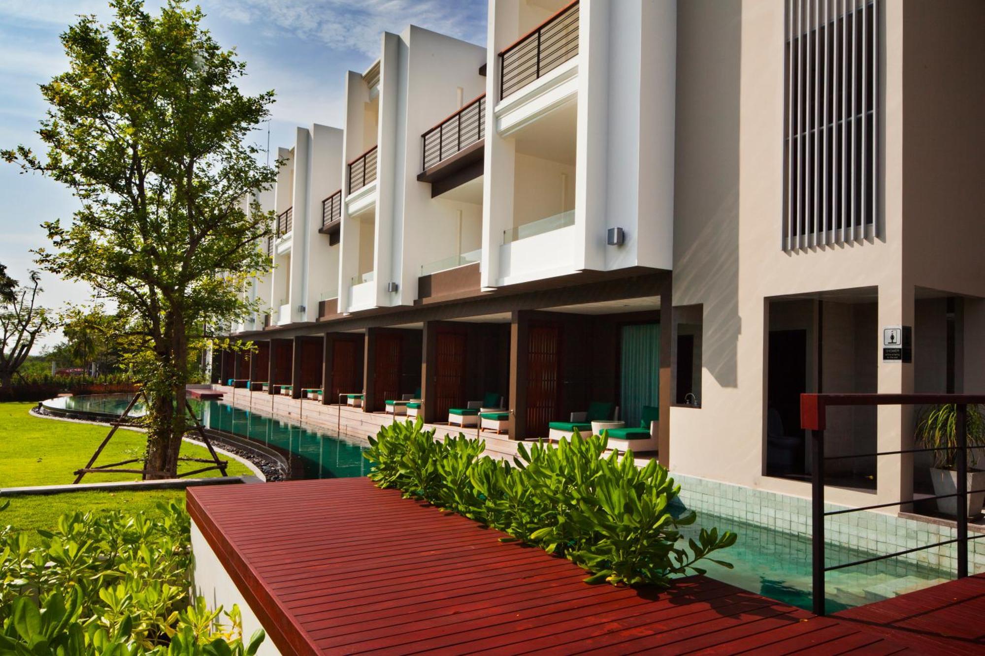 The Serenity Hua Hin Exterior photo