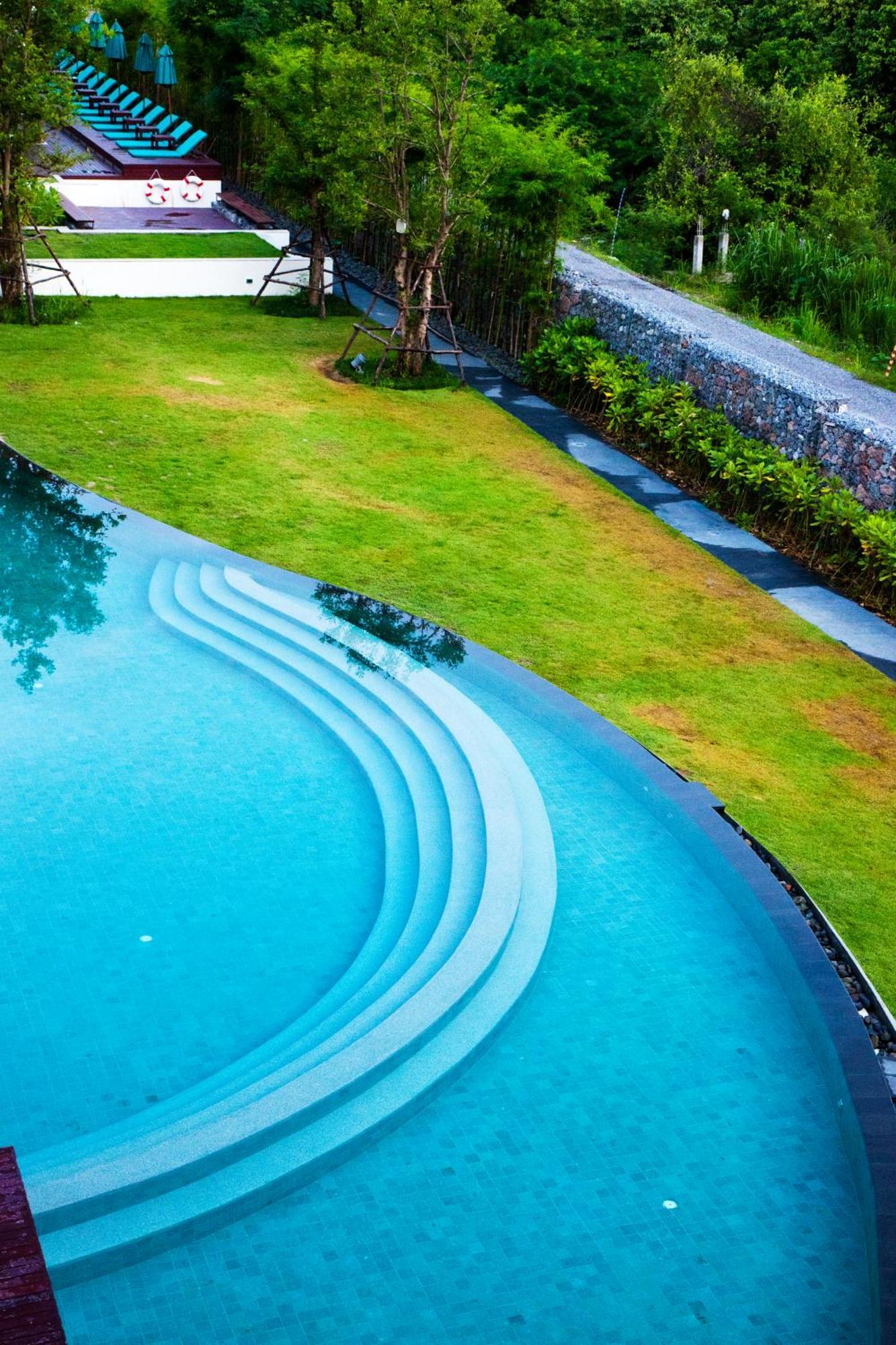 The Serenity Hua Hin Exterior photo