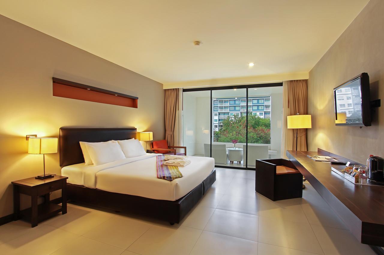 The Serenity Hua Hin Exterior photo